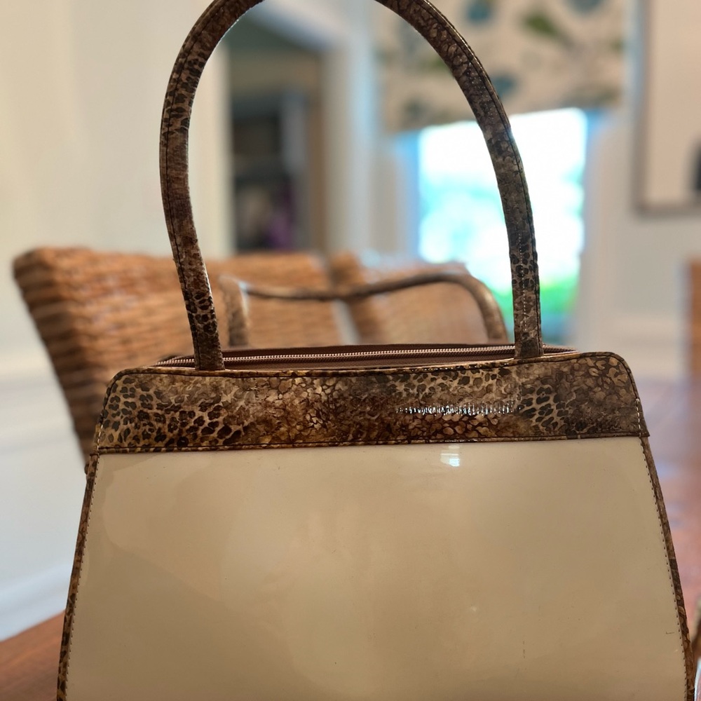 Beijo patent leather with faux leopard print